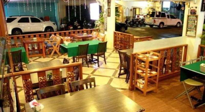Hotel Triple Rund Place