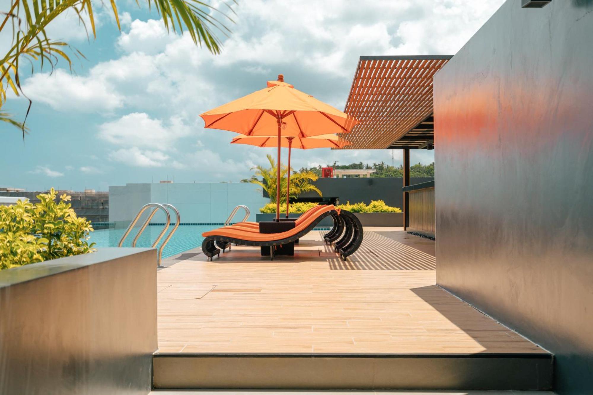 Wekata Luxury Kata Beach (Phuket)