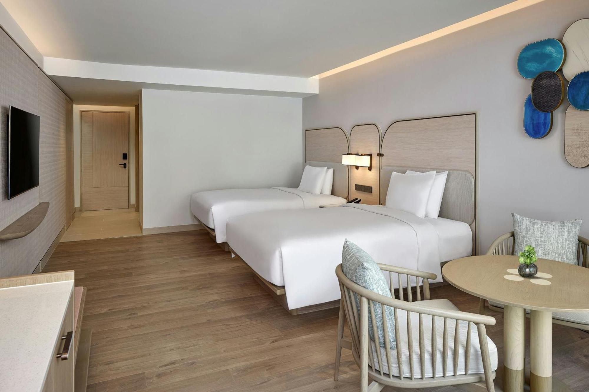 Hotel Veranda Phuket, Autograph Collection 5*