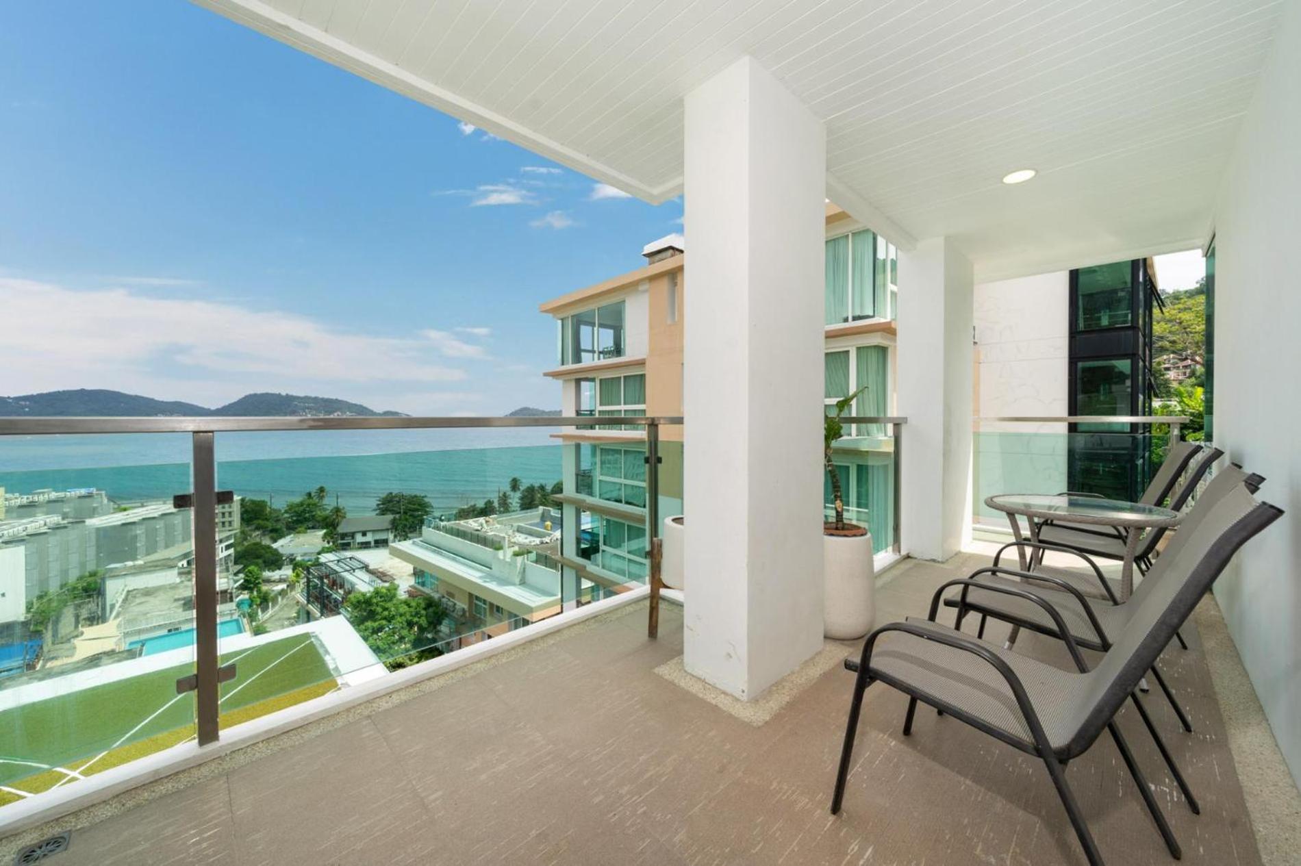 Apartment Private Sea View With Jacuzzi At Baycliff *