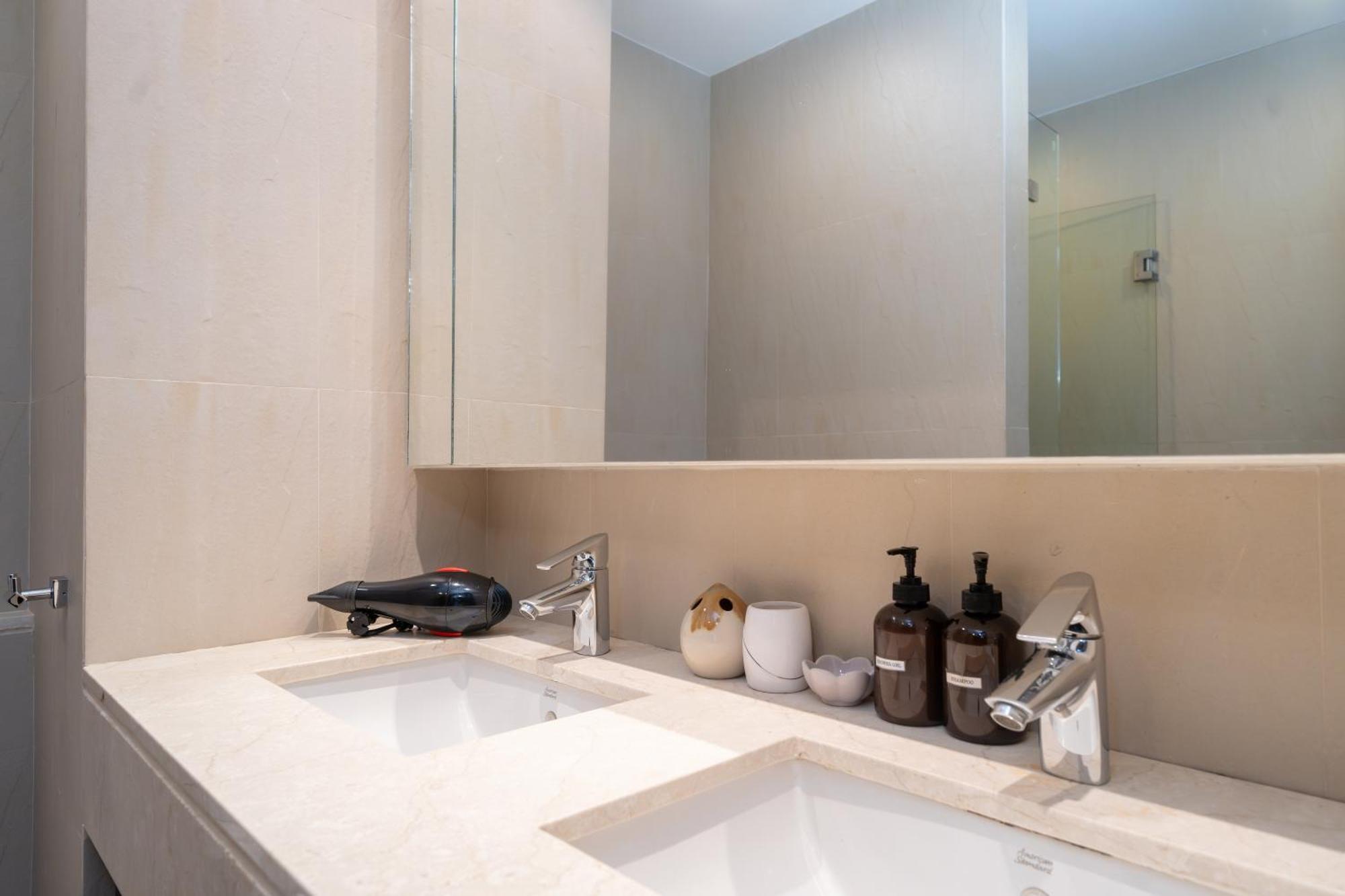 At Palms, 100 Meters To Apartment *