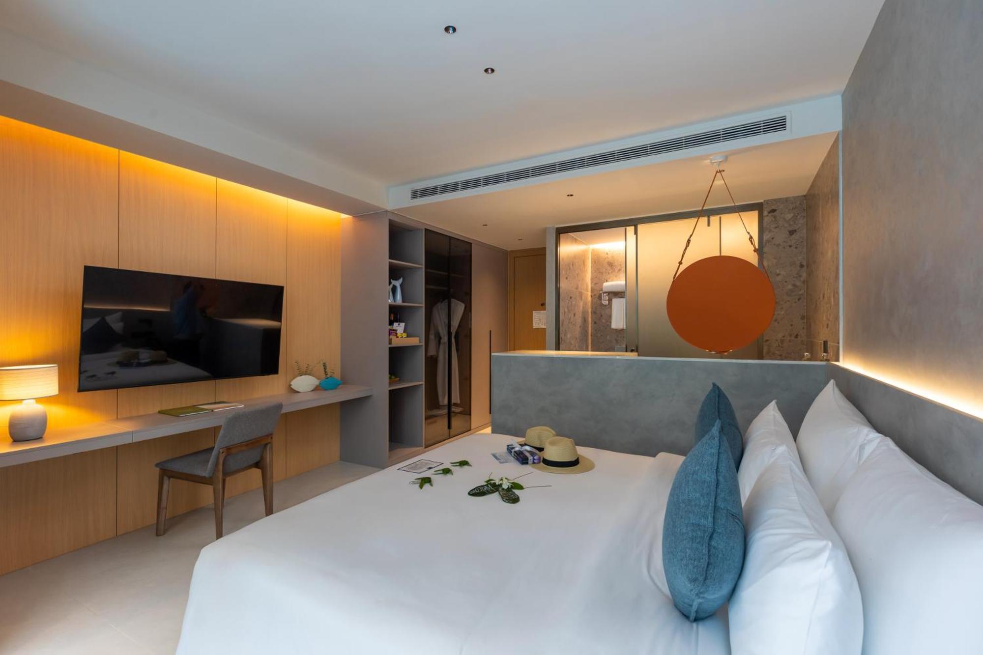Kora Phuket Bang Tao Beach (Phuket)
