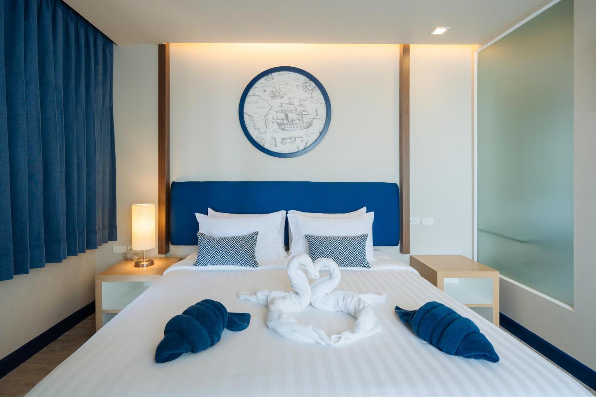 Hotel Phuket Boat Quay