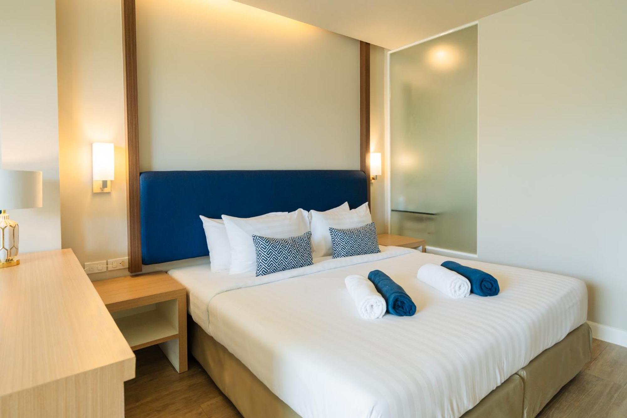 Hotel Phuket Boat Quay Cape Panwa