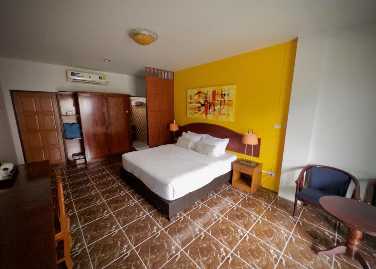Sugar And Spice Hotel