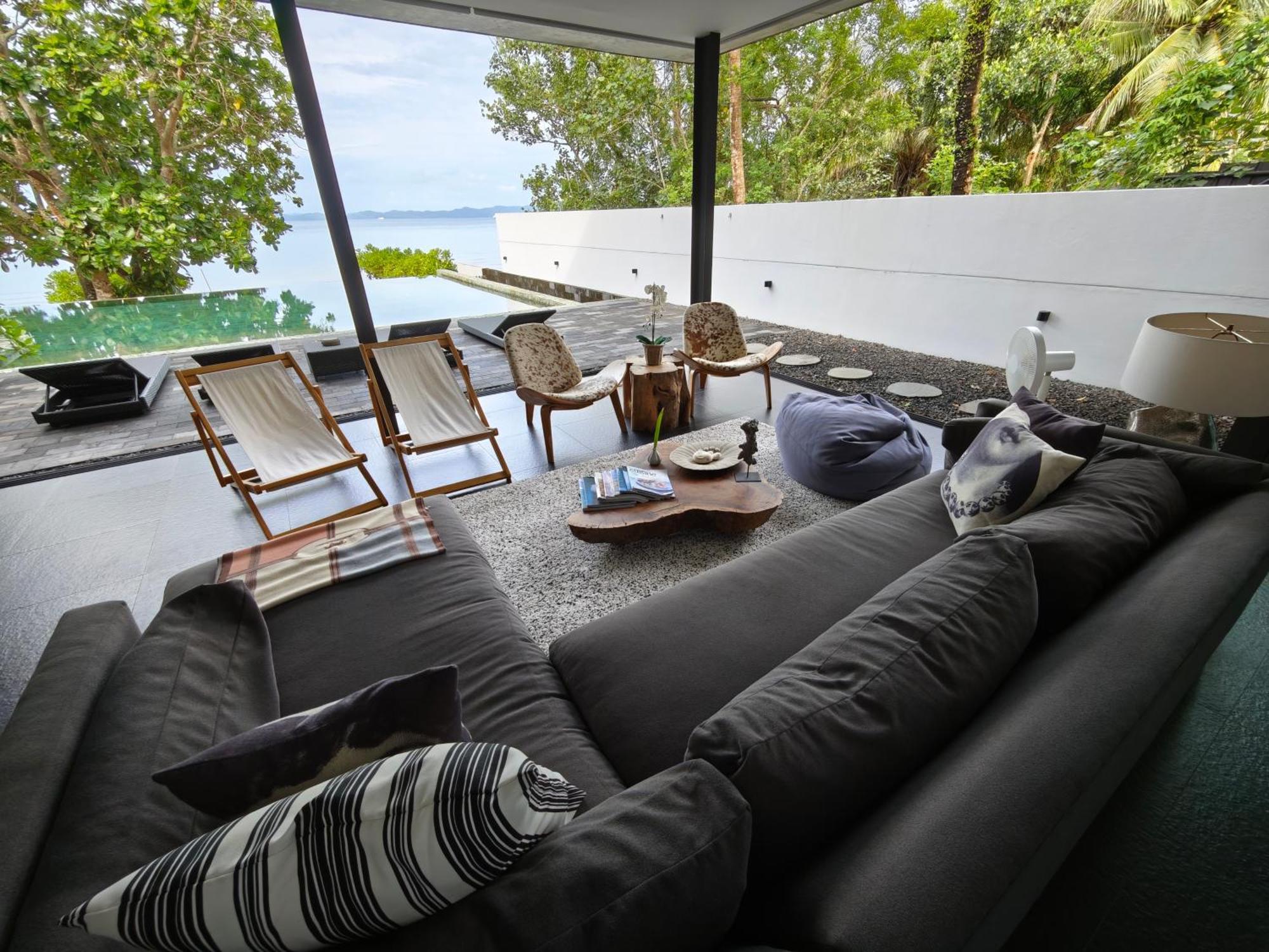 Luxury Beachfront Amana 4 Bedroom At Ta-ke A Villa Phuket