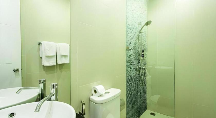 Resort Escape 4*