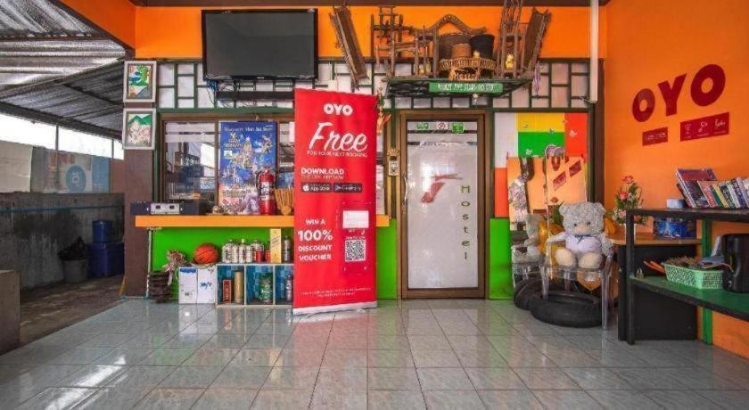 Hostel Oyo 586 I Phuket