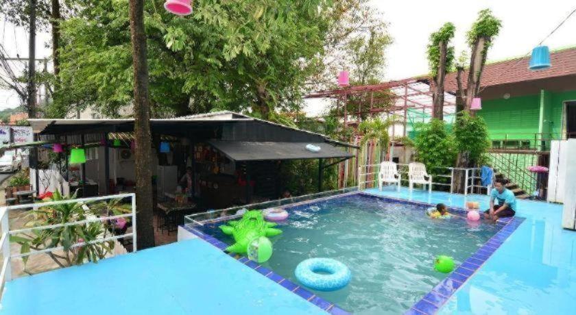 Oyo 1163 Eden Hotel 2*