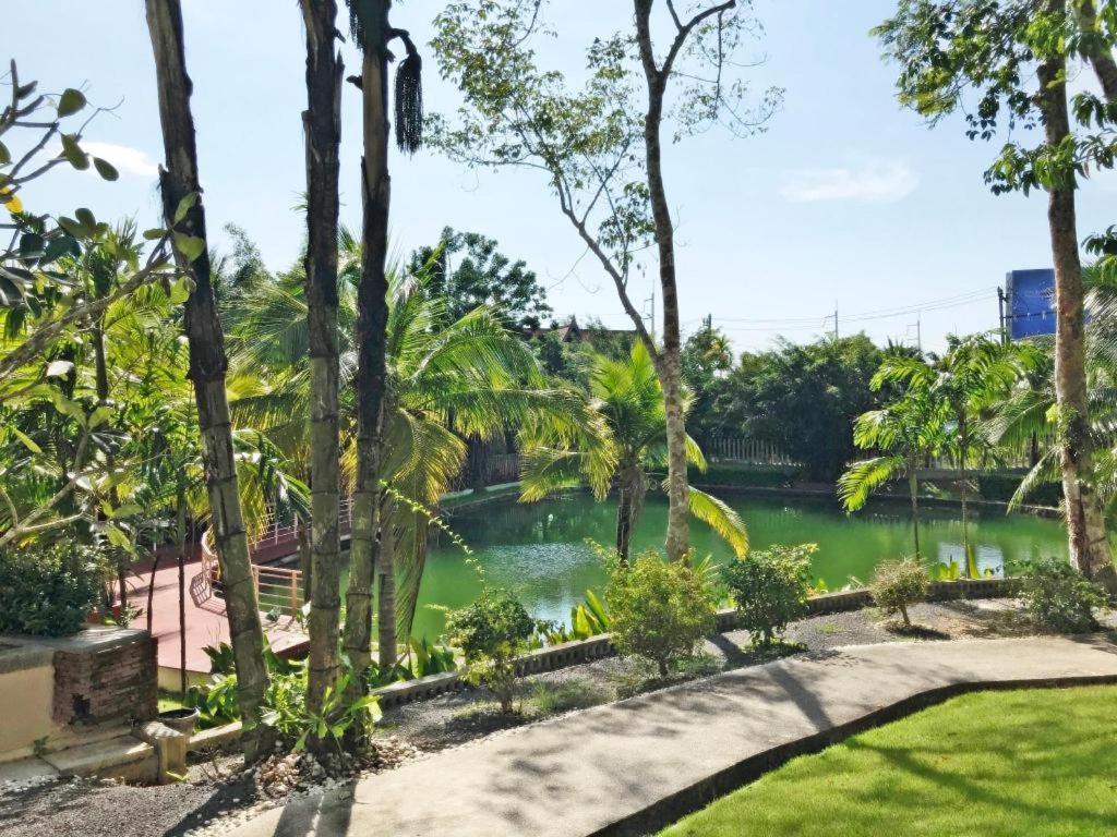 Royal Lee And Resort Nai Yang Beach