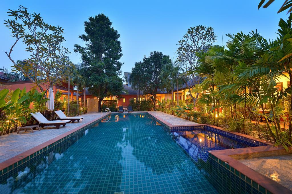 Tempat peranginan Happy 2*