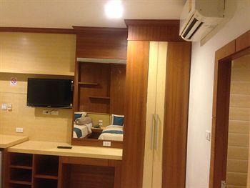 Nailons Hotel 3*