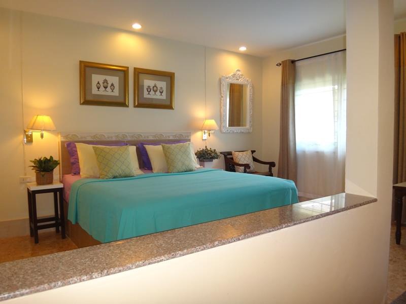 Holiday Village And Natural Garden Phuket