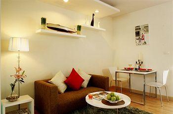 The Light Residences Apartment