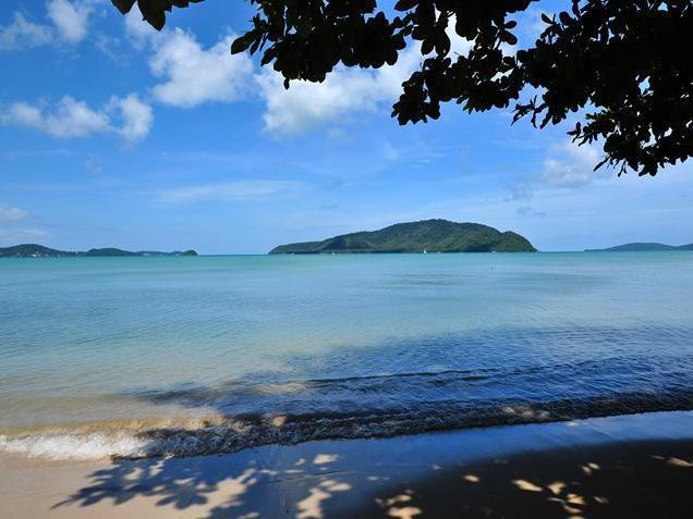 Chalong Front Apartment Rawai