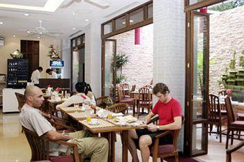 Hotel Crystal