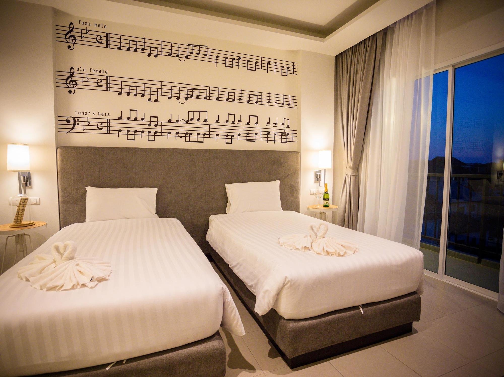 Hotel The Melody Phuket - Sha Extra