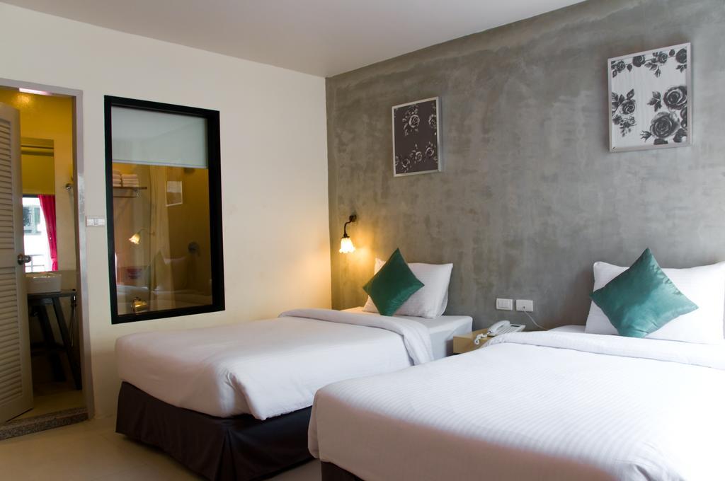 Acca Patong Hotel