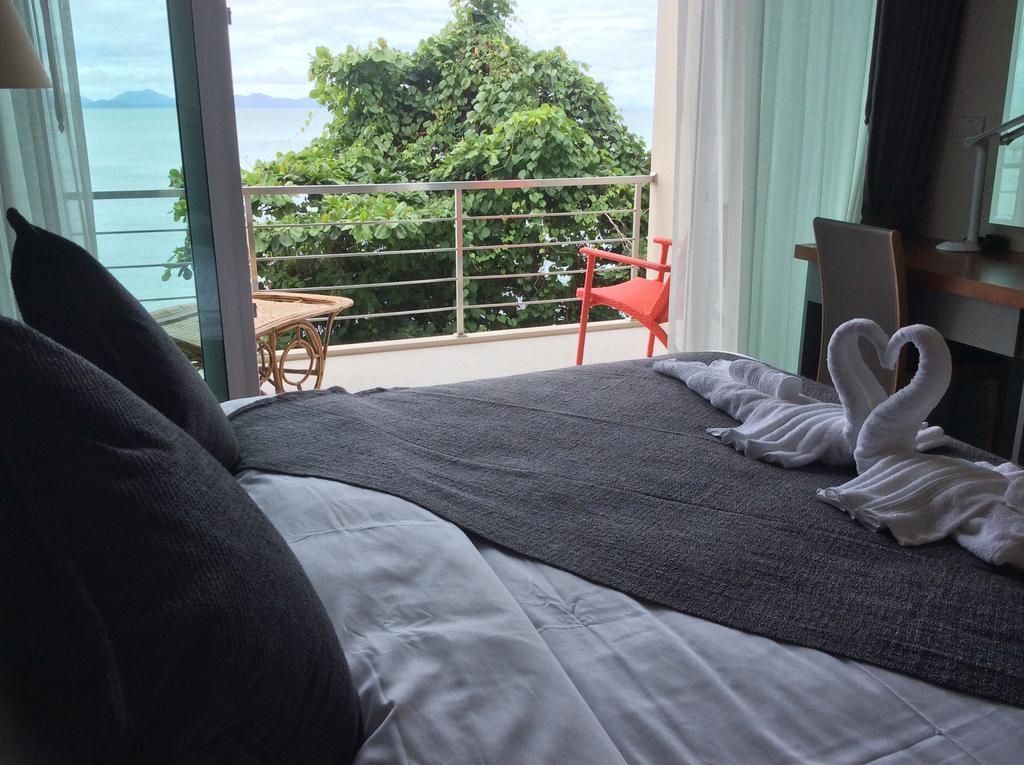 Casa Cliff Sur Mare Pool Phuket