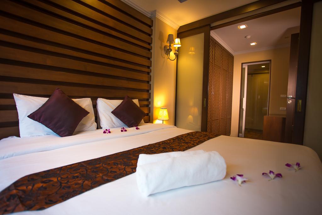 Haven Lagoon Condominium Patong