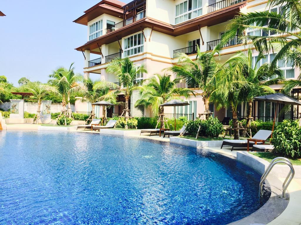 Imperial Ocean Palms Service *