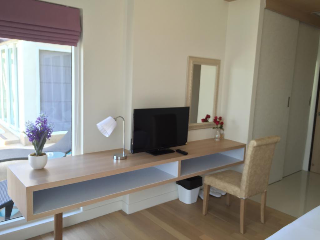 Imperial Ocean Palms Service Apartment *