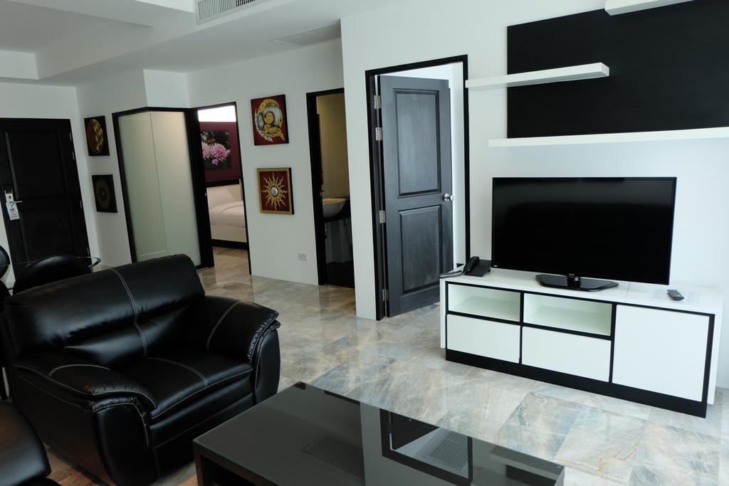 Aparthotel Phuket Seaview Resotel 4*