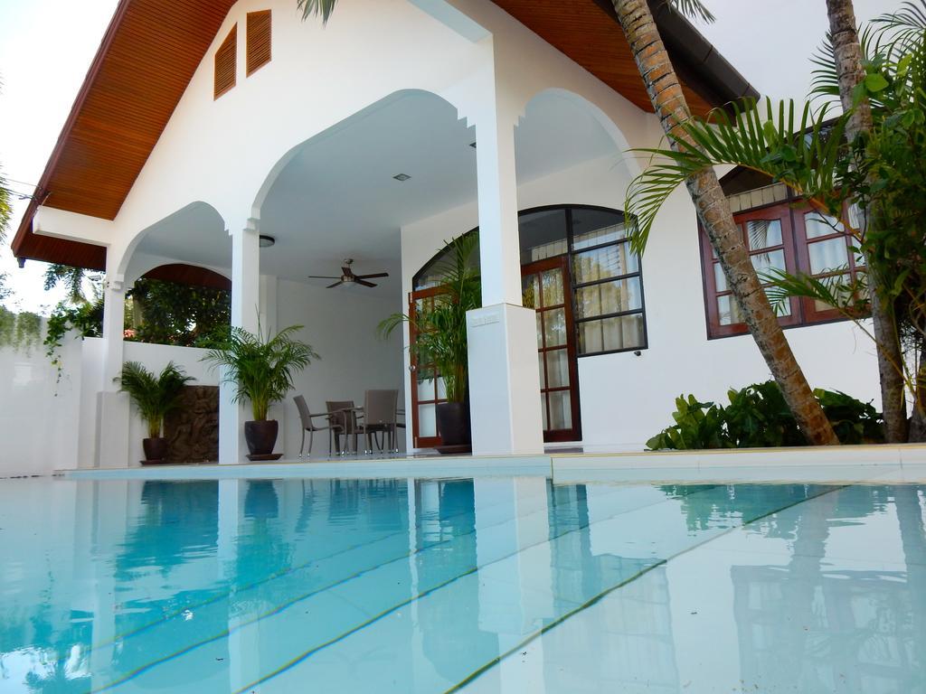 Happy Villa *
