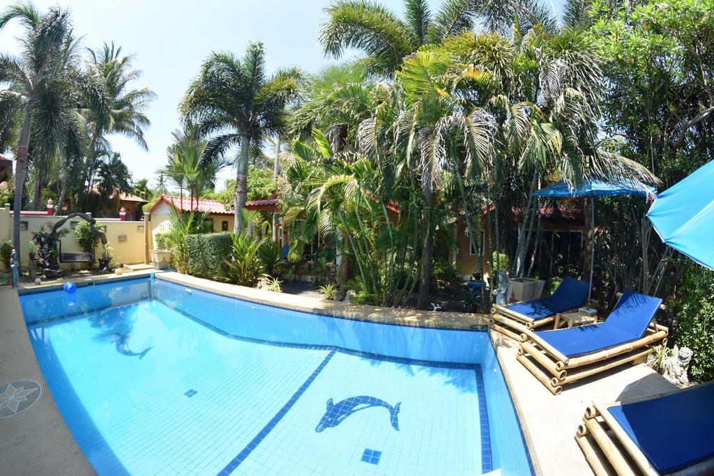 Sanuk Resort