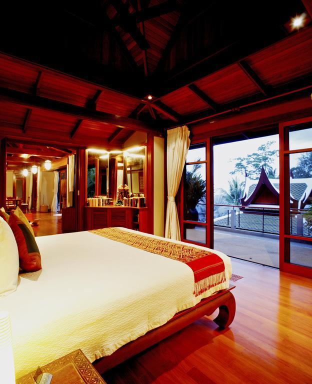 Beach 3 Bedrooms Villa *