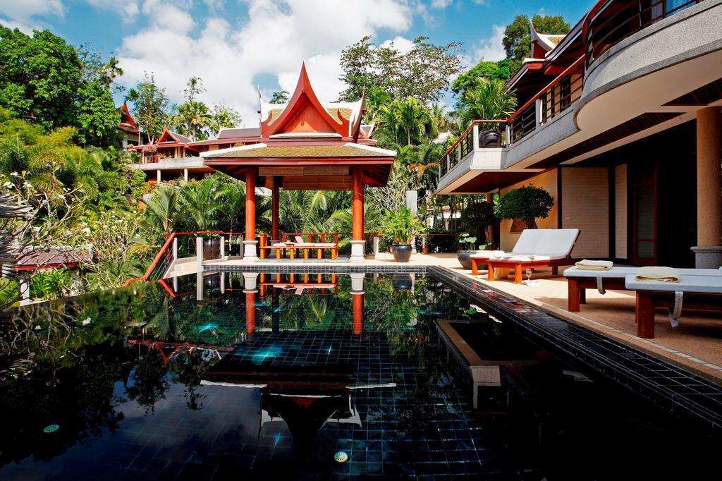 Beach 3 Bedrooms Villa Surin Beach (Phuket)