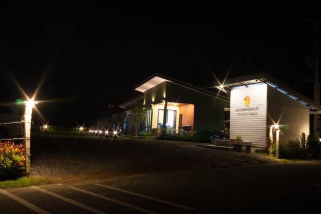 Resort Moonlight