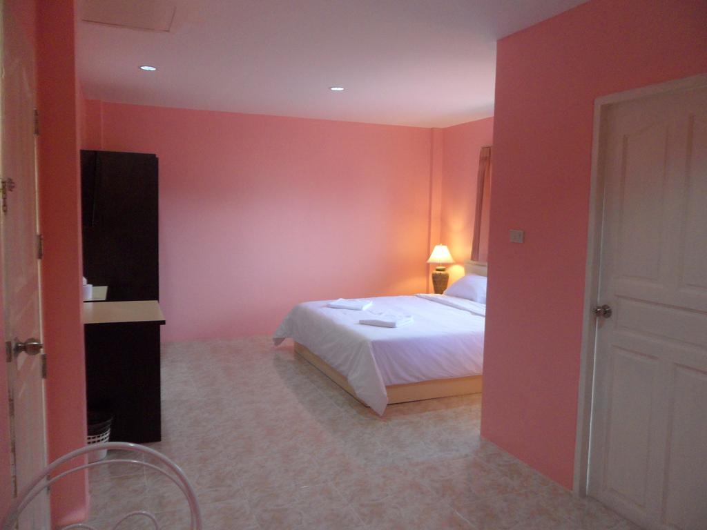 Apartment Pranee Mansion Airport Ban Bo Han