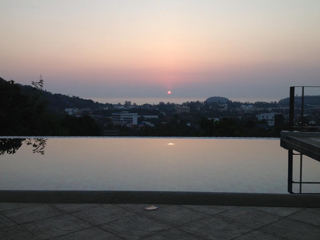 Ginborn 5 Bedroom Pool With Sea View In Villa *