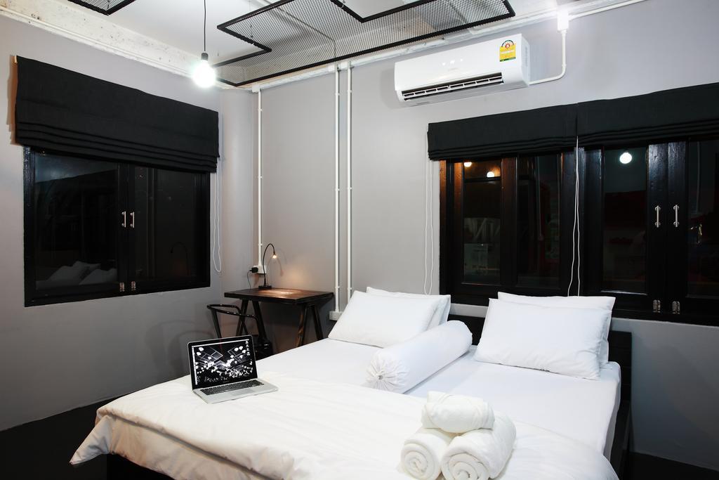 Meroom Hotel 3*