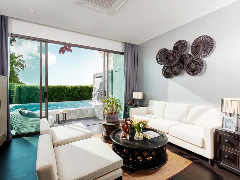 The 8 Pool Villa Pousada