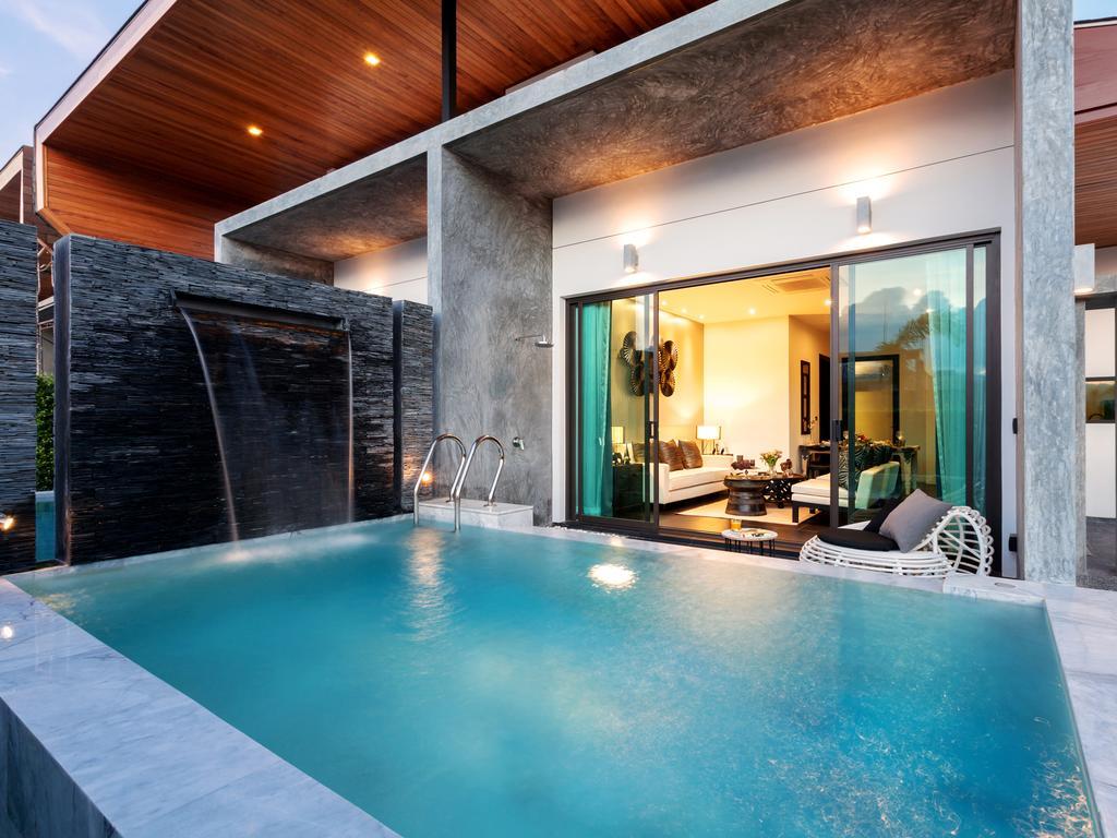 The 8 Pool Villa Chalong