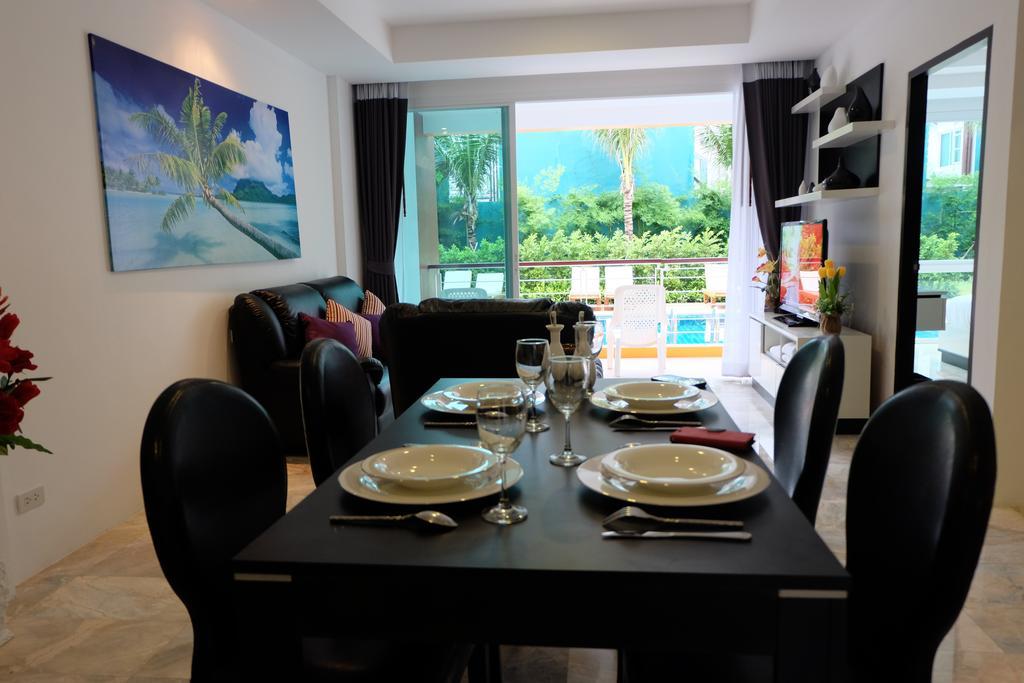 Phuket Seaview Resotel 4*