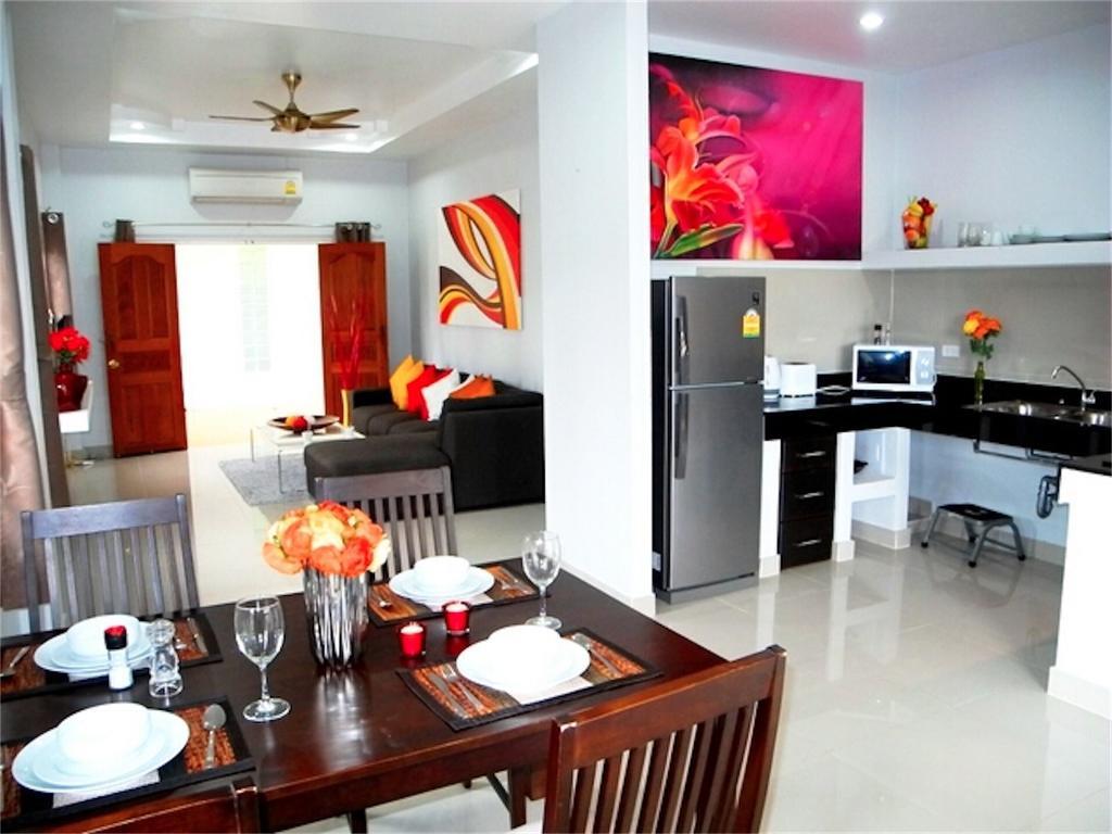 Villa Leaf 3 Bedrooms Nai Harn