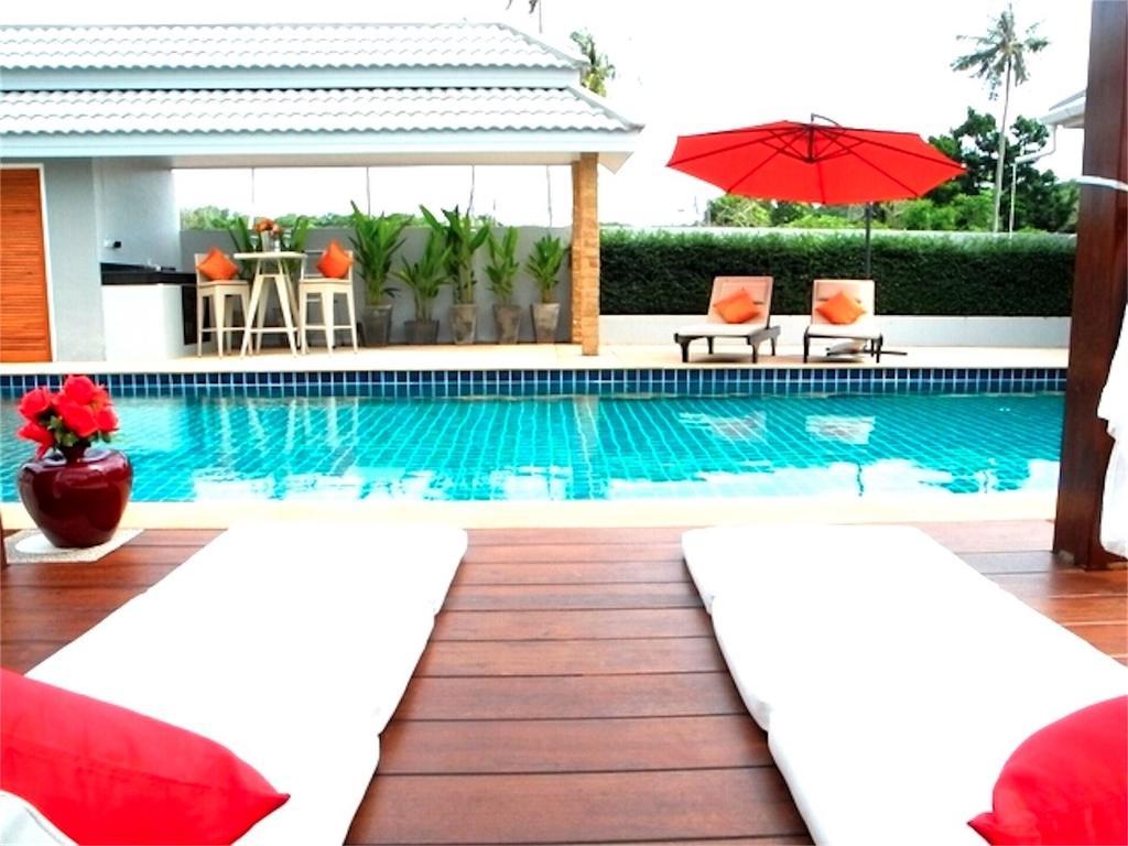 Villa Leaf 3 Bedrooms Nai Harn