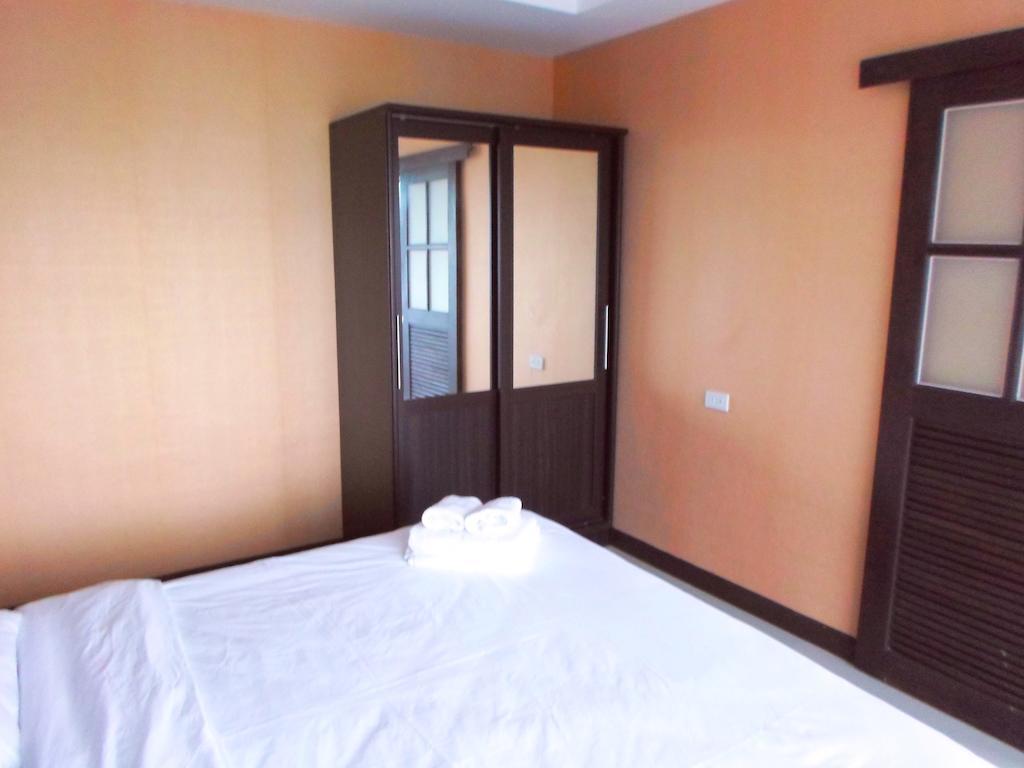 Apartment Tower By United 21 Thailand Patong