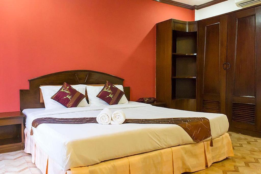 Guest house Baan Natacha Beachfront Kamala Beach