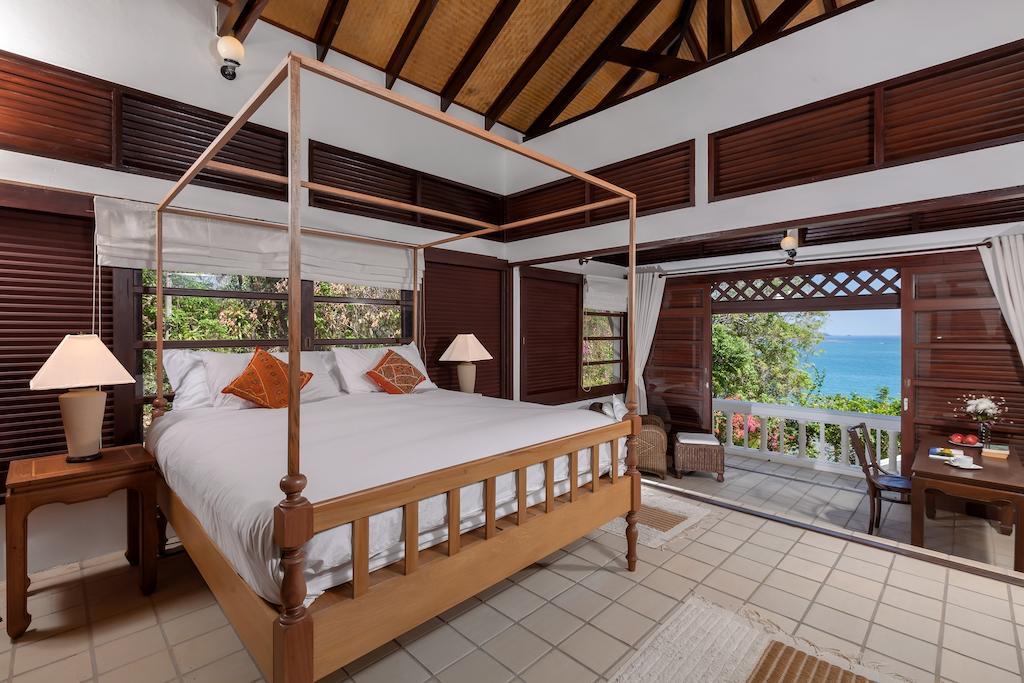 Villa Baan Khunying – Secluded Phuket Beachfront