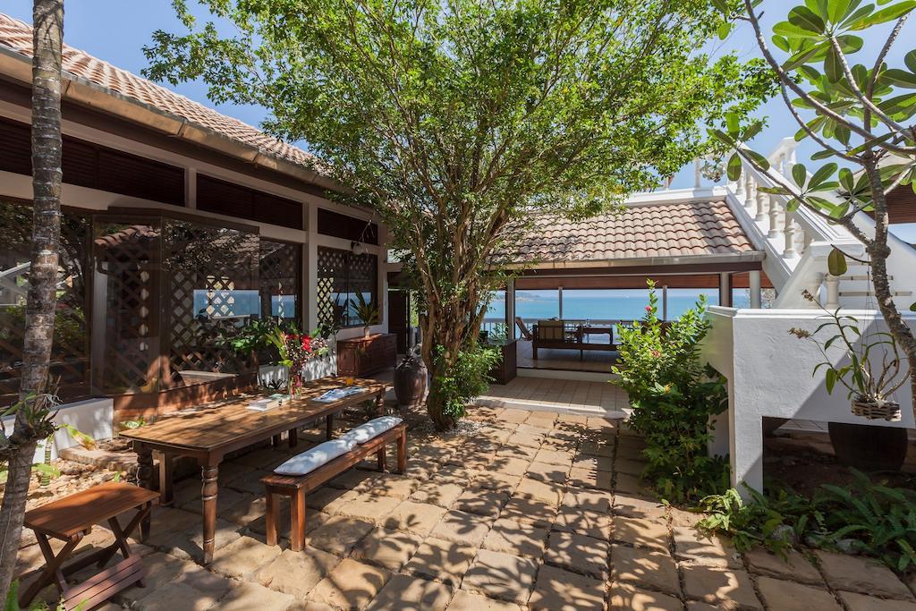 Baan Khunying – Secluded Phuket Beachfront