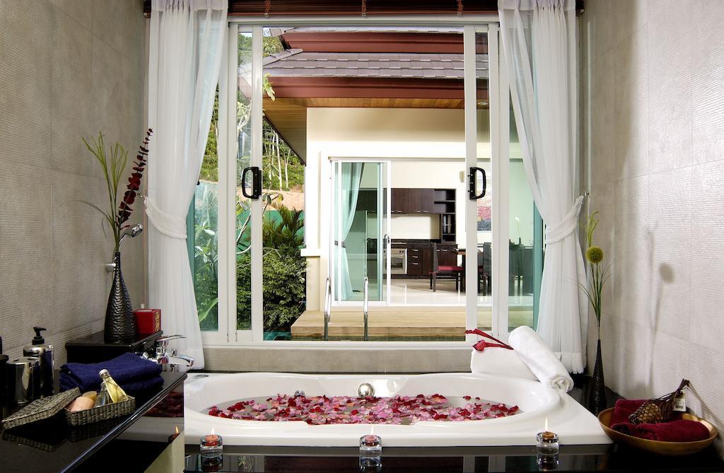 Karon Walk * Phuket
