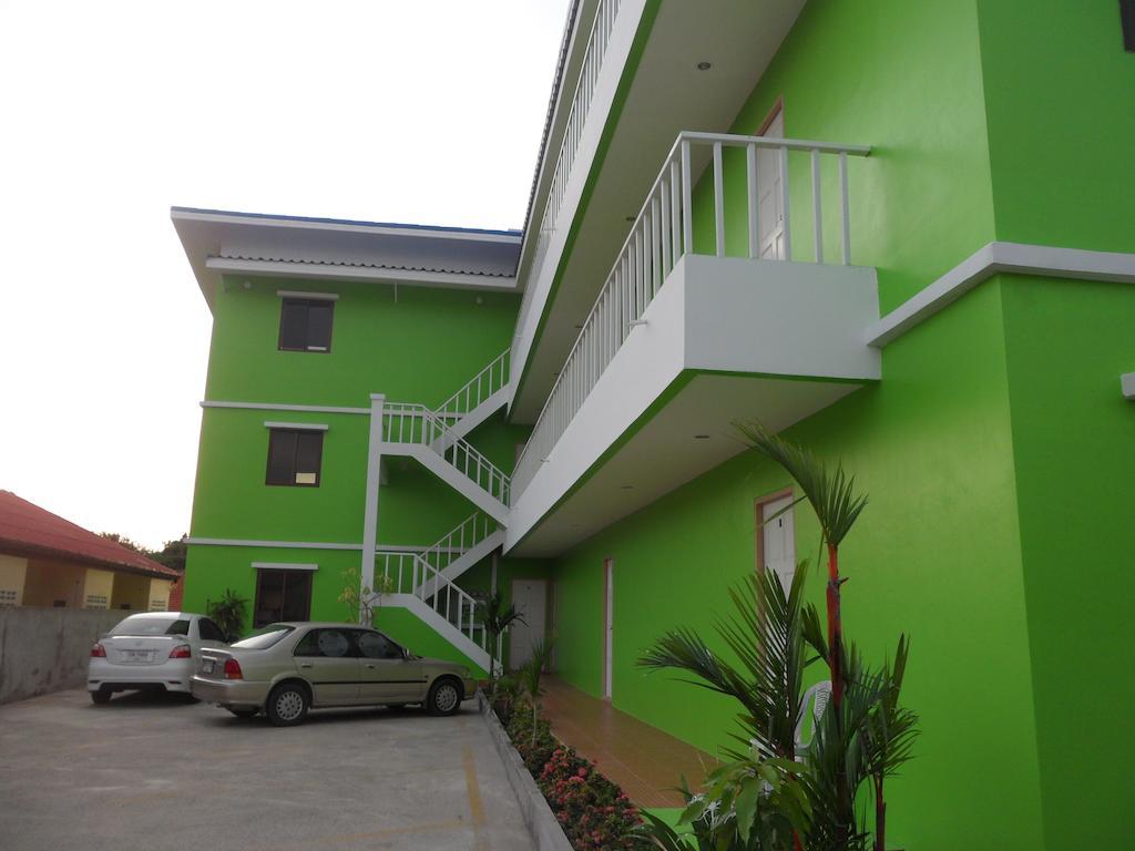 Pranee Mansion Airport *