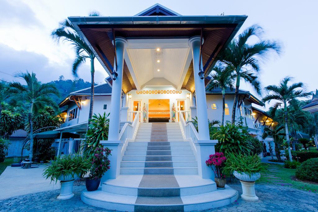 Hotel Serenity Lakeside 3*