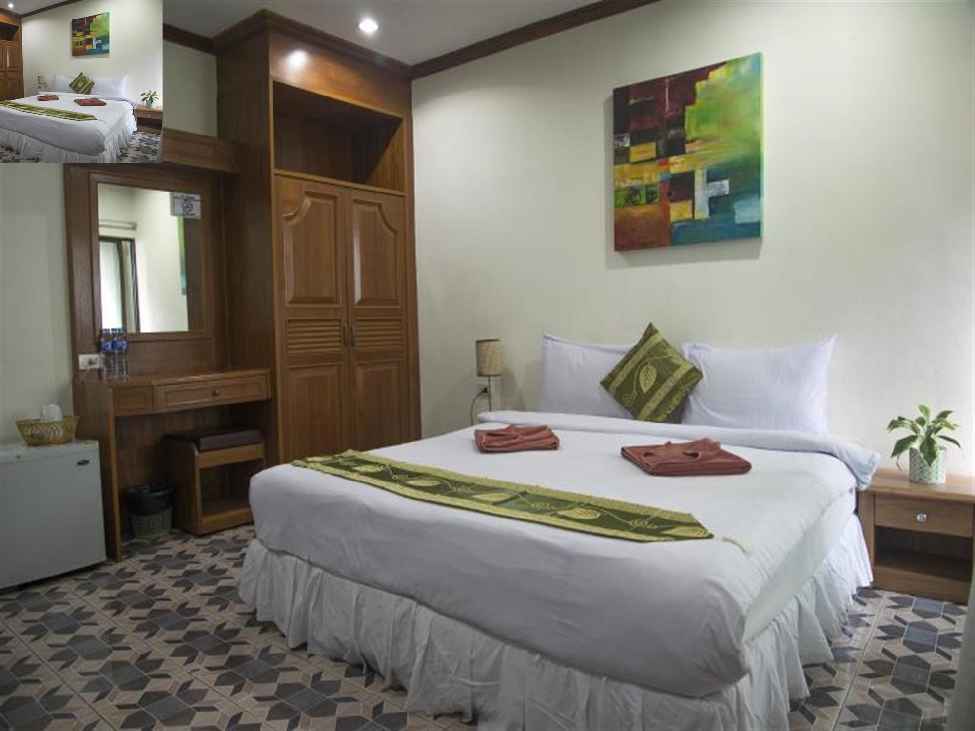 Hostel Bodega Phuket (adults Only)