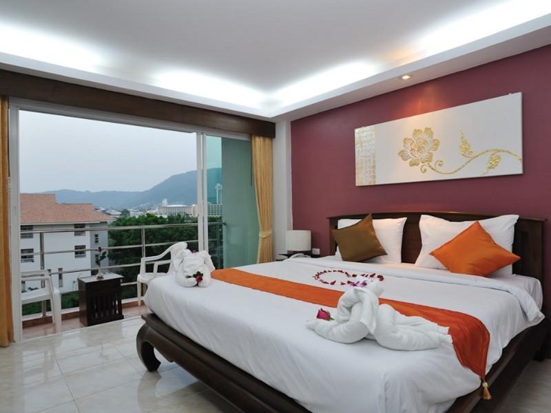 Hotel The Luxur Boutique Patong