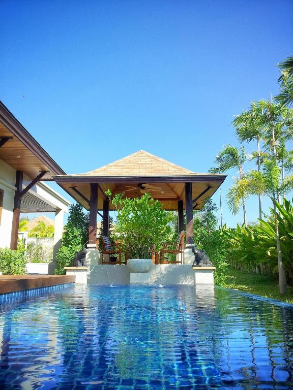 Modern Thai Villa *